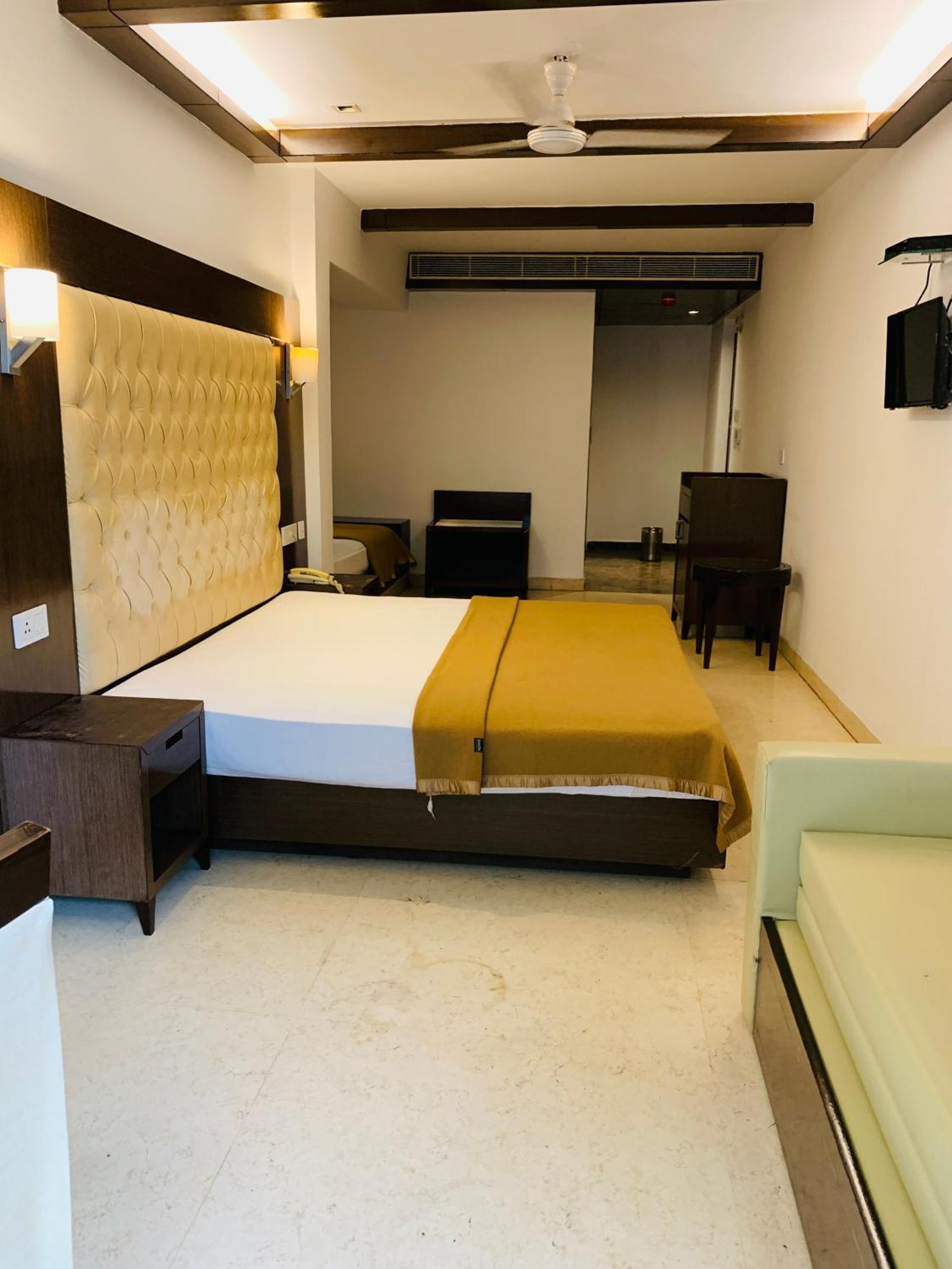 Metropolis Tourist Home Paharganj Nové Dillí Exteriér fotografie